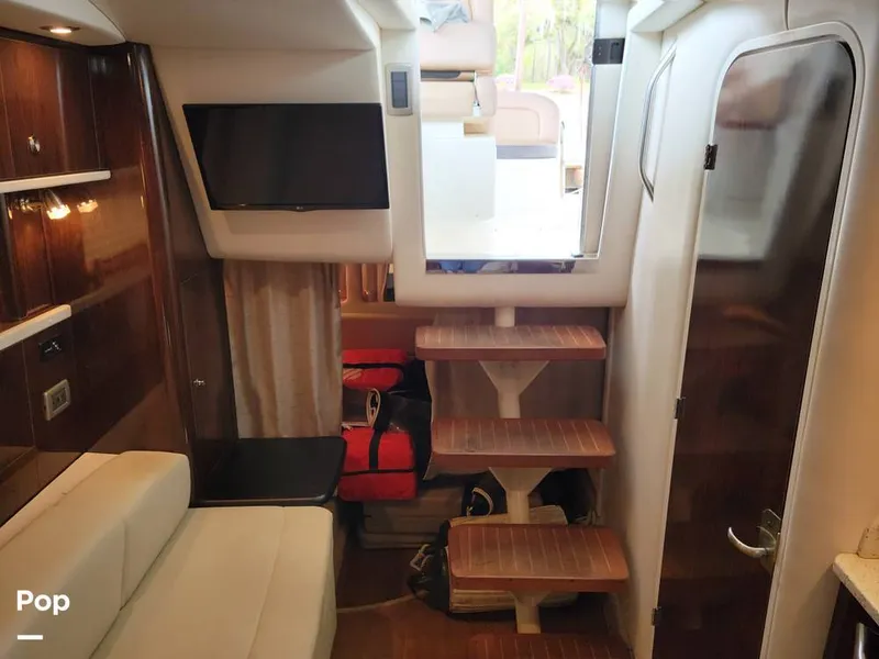 Slide: The Image of Sea Ray 330 Sundancer 2016 - 16305397