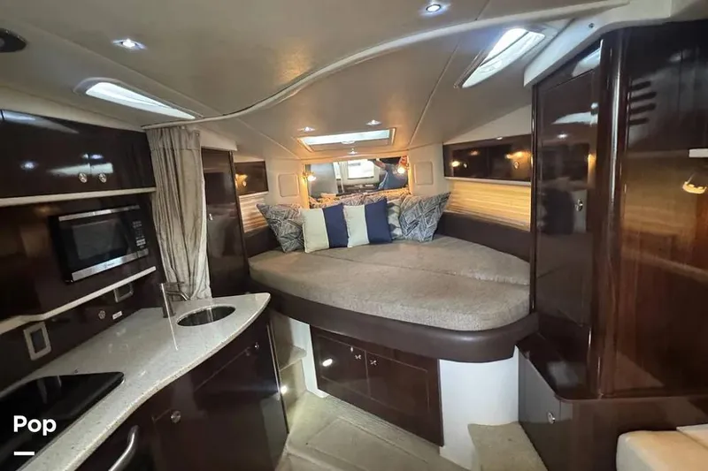 Slide: The Image of Sea Ray 330 Sundancer 2016 - 16265824