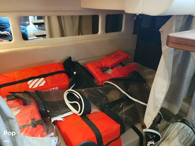 Slide: The Image of Sea Ray 330 Sundancer 2016 - 16305399