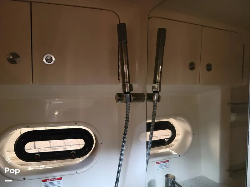 Slide: The Image of Sea Ray 330 Sundancer 2016 - 16305405