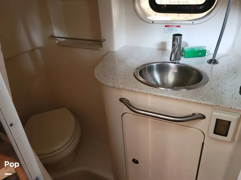 Slide: The Image of Sea Ray 330 Sundancer 2016 - 16305407