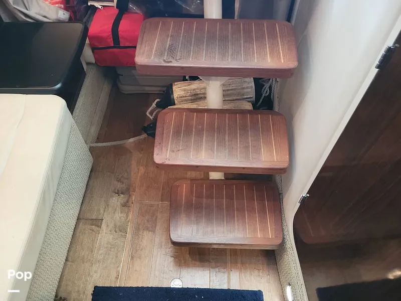 Slide: The Image of Sea Ray 330 Sundancer 2016 - 16305431