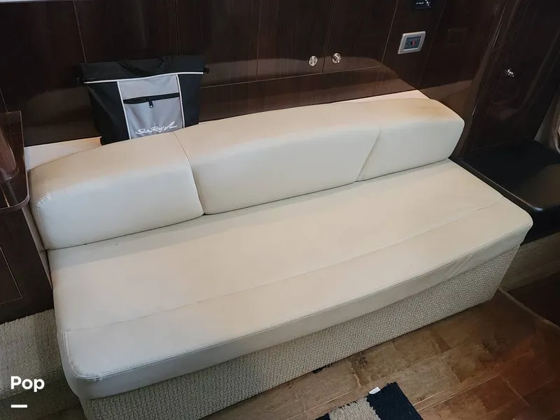 Slide: The Image of Sea Ray 330 Sundancer 2016 - 16305433