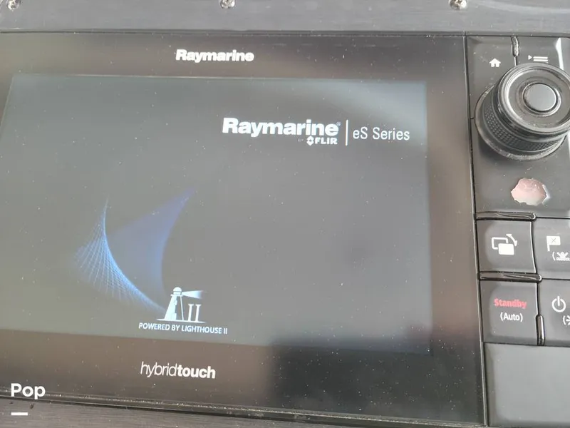 Slide: The Image of Sea Ray 330 Sundancer 2016 - 16305436