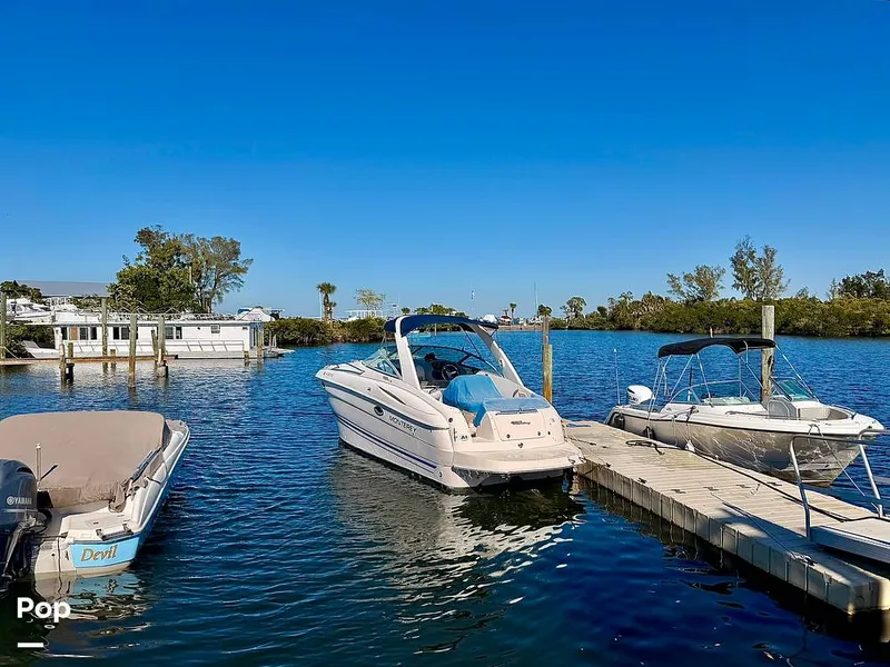 Slide: The Image of Monterey 265 Expres 2004 - 16272944