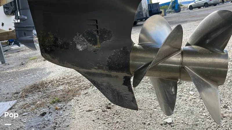 Slide: The Image of Monterey 265 Express 2004 - 16281523