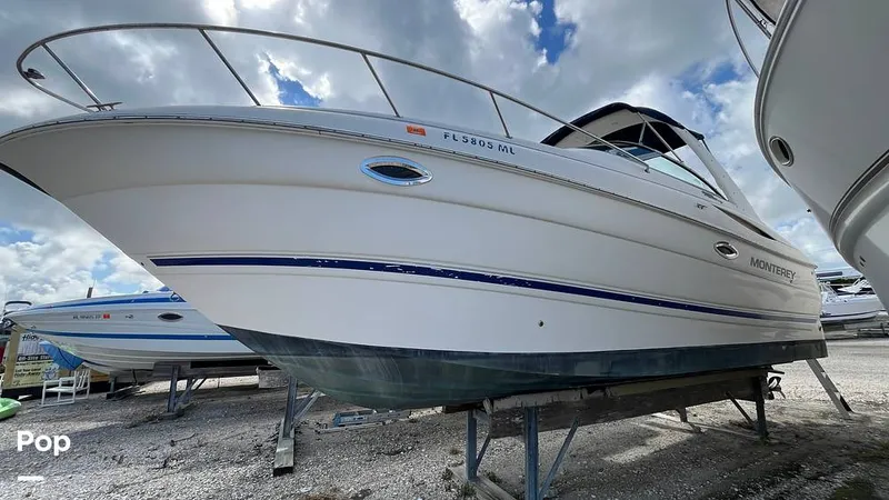 Slide: The Image of Monterey 265 Express 2004 - 16281607