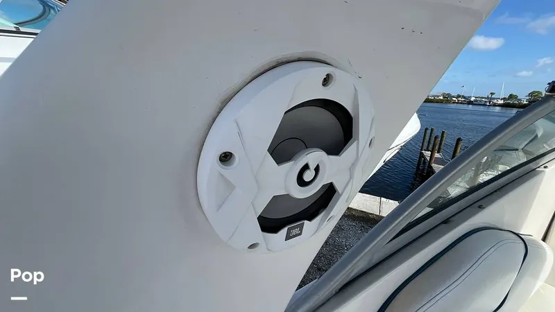 Slide: The Image of Monterey 265 Express 2004 - 16281565