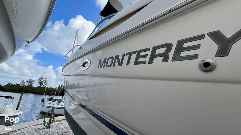 Slide: The Image of Monterey 265 Express 2004 - 16281610