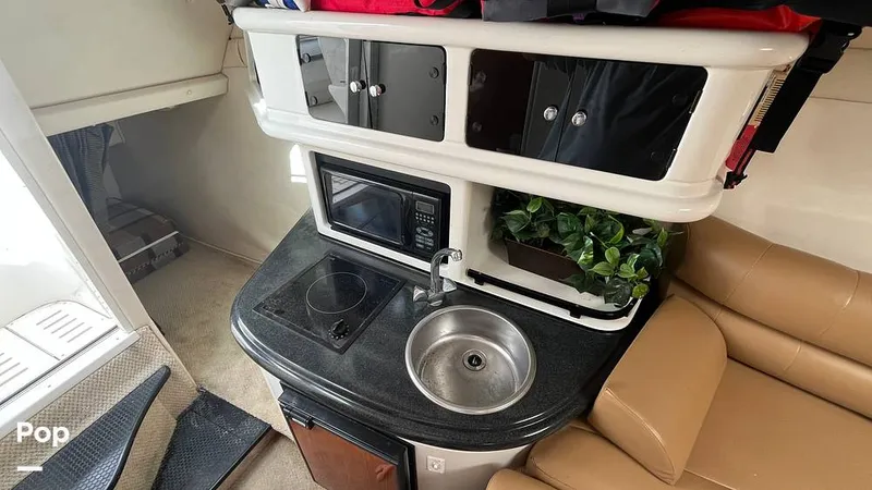 Slide: The Image of Monterey 265 Express 2004 - 16281579