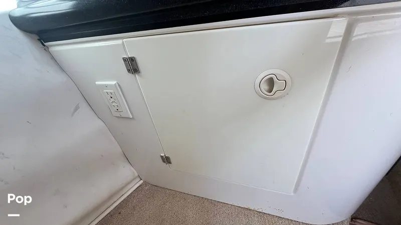 Slide: The Image of Monterey 265 Express 2004 - 16281585