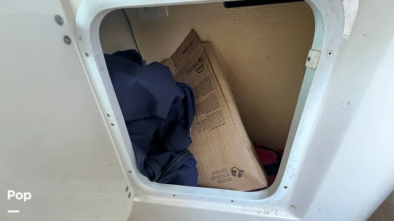 Slide: The Image of Monterey 265 Express 2004 - 16281586