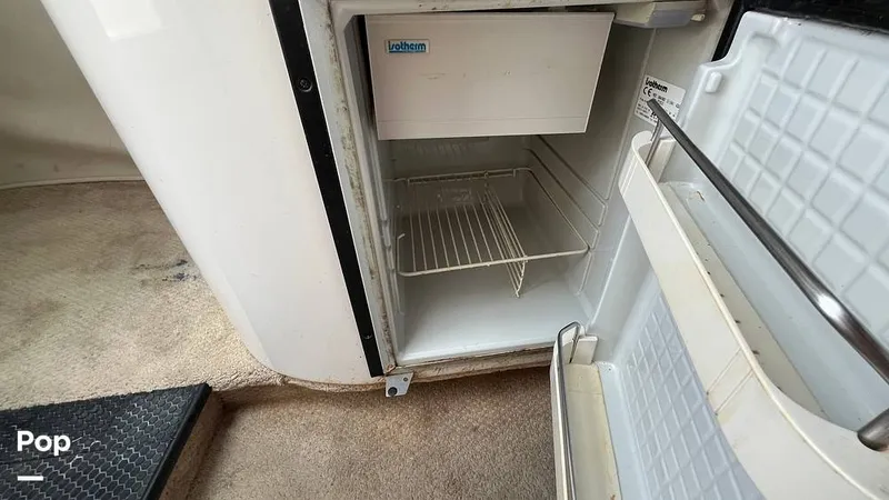 Slide: The Image of Monterey 265 Express 2004 - 16281590