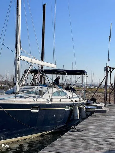 Slide: The Image of Peace of mind: Ask for a complimentary BoatHistoryReport report ($39.99 value) - I1