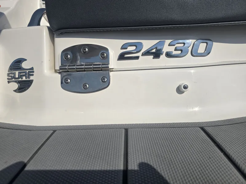 Slide: The Image of Chaparral 2430 VRX 2020 - 27