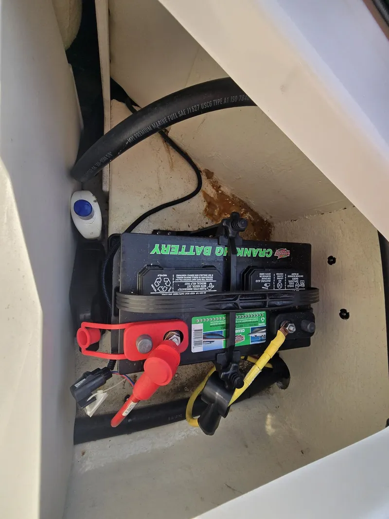 Slide: The Image of Chaparral 2430 VRX 2020 - 36