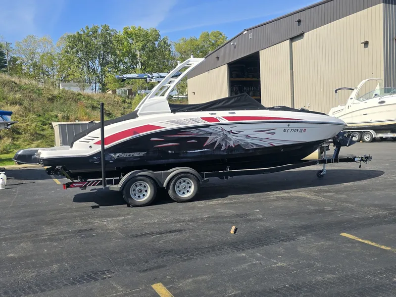 Slide: The Image of Chaparral 2430 VRX 2020 - 5