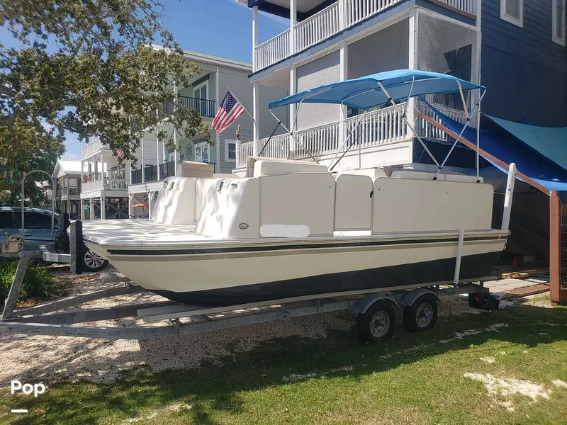 Slide: The Image of Beachcat 20 2017 - 16357392