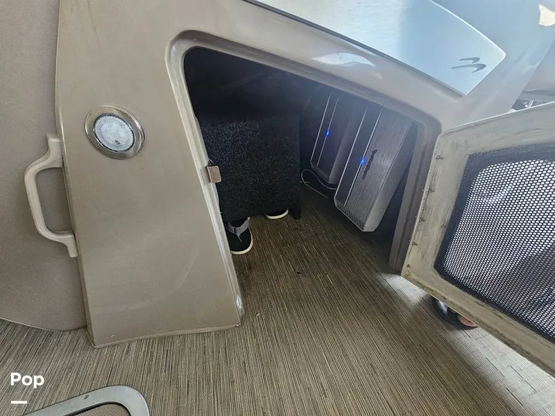 Slide: The Image of Bennington LX26SB 2023 - 16302835