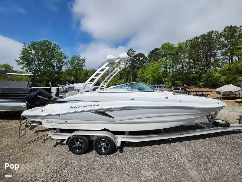 The Image of Crownline Boats E255 XS 2022 - 16321412