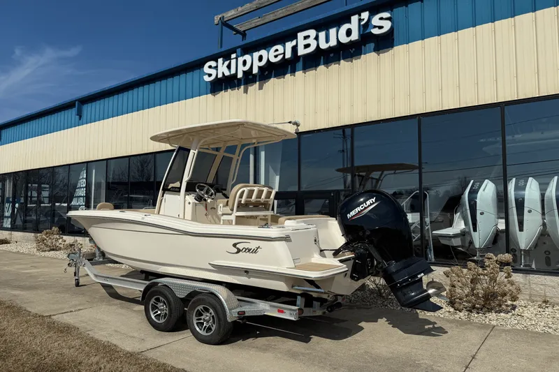 Slide: The Image of Scout 215 XSF 2024 - 2