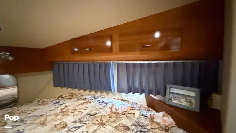 Slide: The Image of Carver Yachts 41 Motoryacht 2005 - 16385432