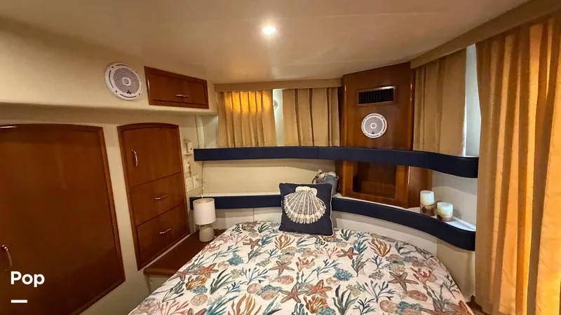 Slide: The Image of Carver Yachts 41 Motoryacht 2005 - 16385450