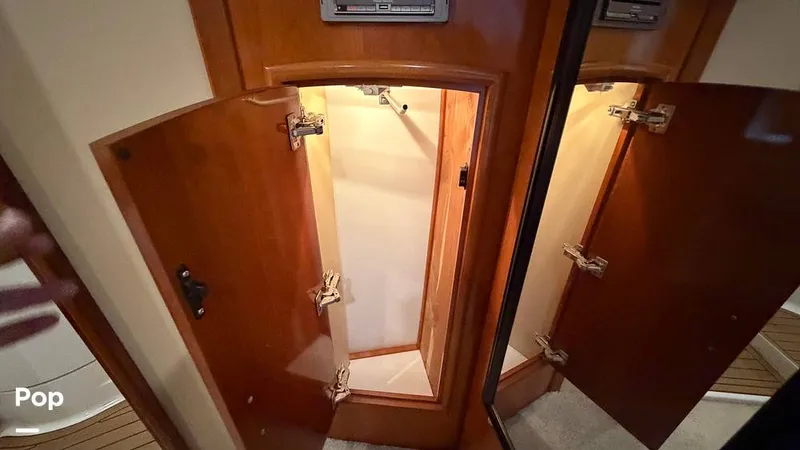 Slide: The Image of Carver Yachts 41 Motoryacht 2005 - 16385455