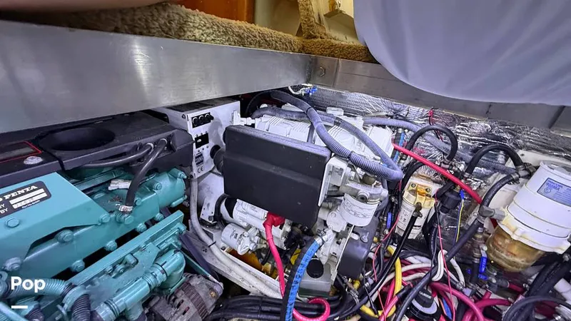 Slide: The Image of Carver Yachts 41 Motoryacht 2005 - 16385468