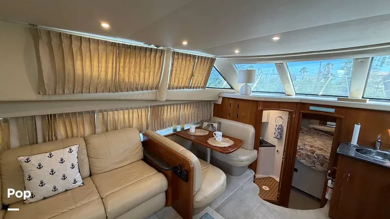 Slide: The Image of Carver Yachts 41 Motoryacht 2005 - 16385418