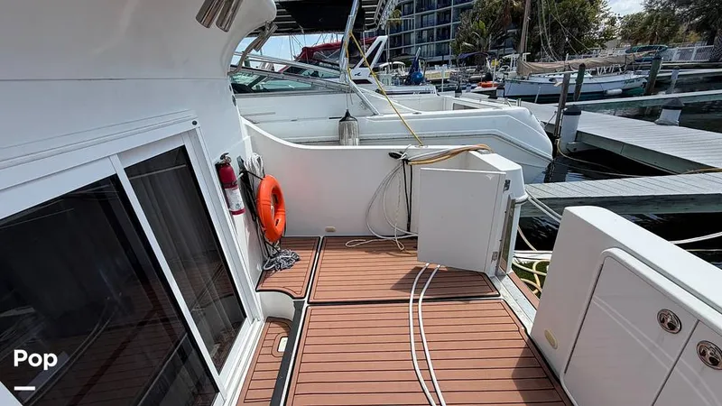 Slide: The Image of Carver Yachts 41 Motoryacht 2005 - 16385477