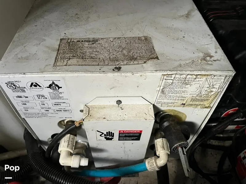 Slide: The Image of Rinker 360 Fiesta Vee 2006 - 16305062