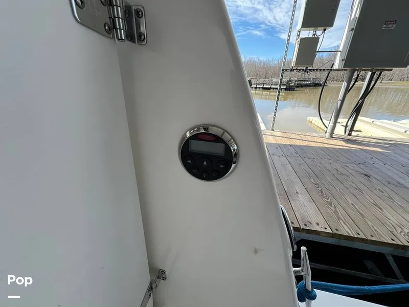 Slide: The Image of Rinker 360 Fiesta Vee 2006 - 16305067