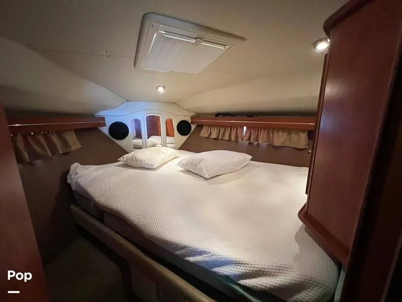 Slide: The Image of Rinker 360 Fiesta Vee 2006 - 16304989