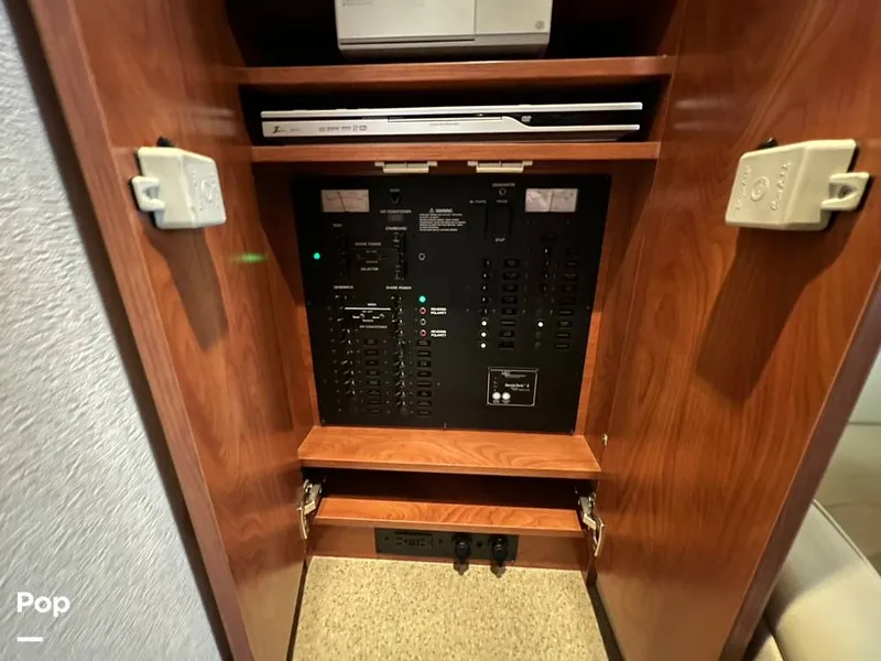 Slide: The Image of Rinker 360 Fiesta Vee 2006 - 16304998