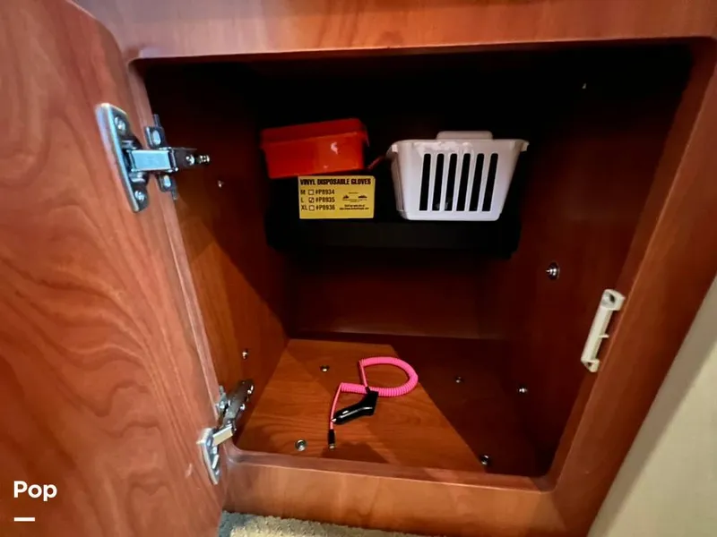 Slide: The Image of Rinker 360 Fiesta Vee 2006 - 16304999