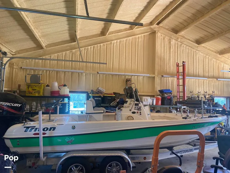 The Image of Triton 220 LTS 2005 - undefined