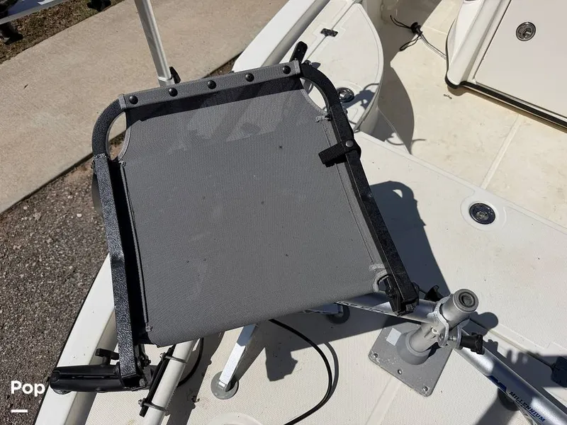 Slide: The Image of Triton 220 LTS 2005 - 16294427