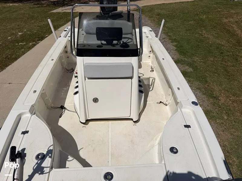 Slide: The Image of Triton 220 LTS 2005 - 16294428