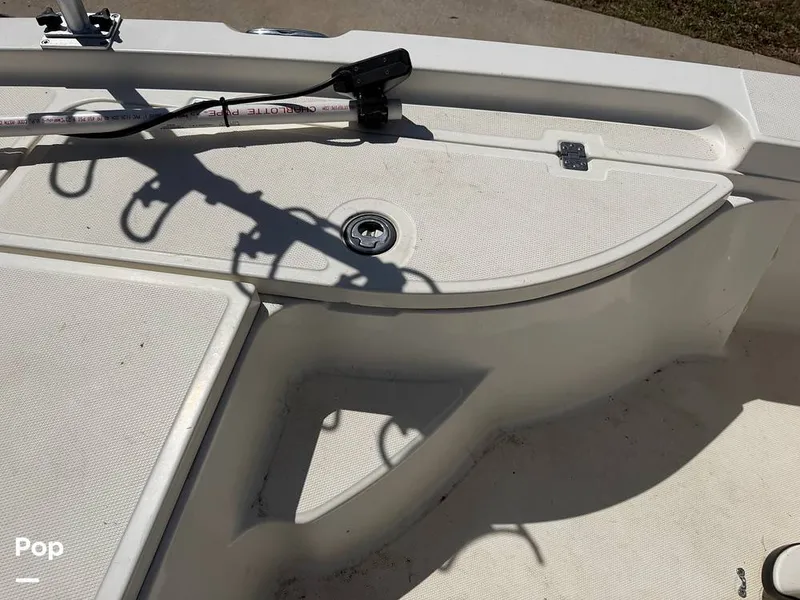 Slide: The Image of Triton 220 LTS 2005 - 16294446