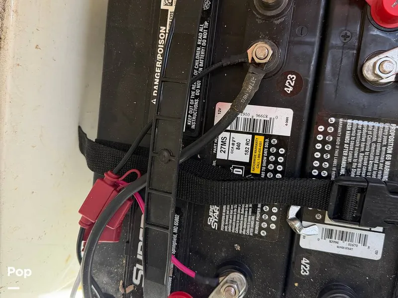 Slide: The Image of Triton 220 LTS 2005 - 16294451