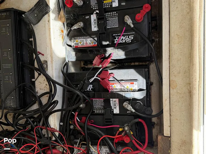 Slide: The Image of Triton 220 LTS 2005 - 16294452