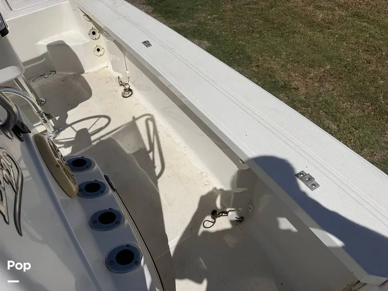 Slide: The Image of Triton 220 LTS 2005 - 16294453