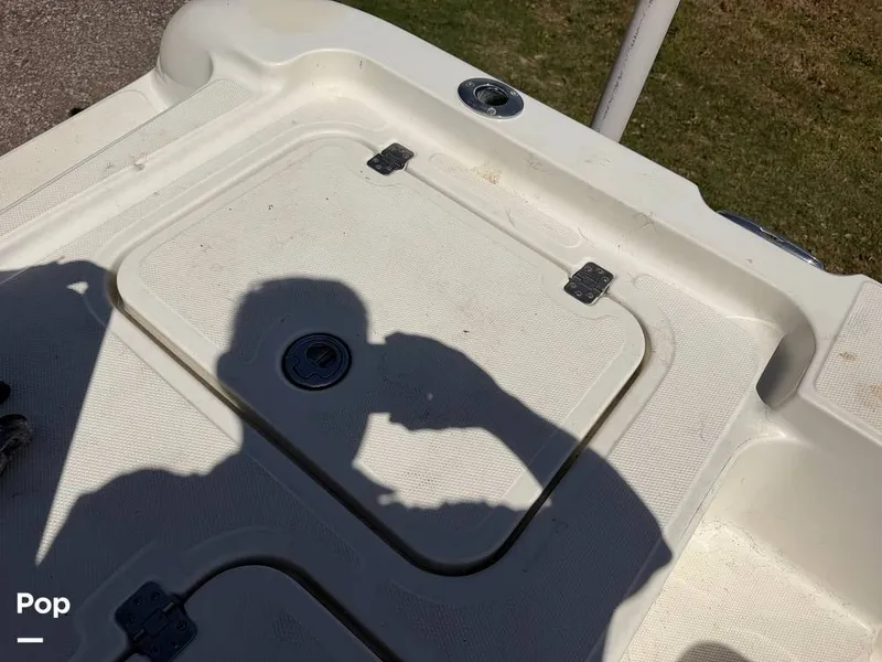 Slide: The Image of Triton 220 LTS 2005 - 16294472