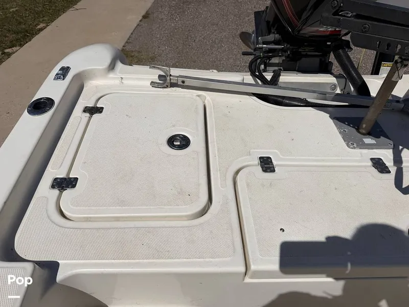 Slide: The Image of Triton 220 LTS 2005 - 16294474