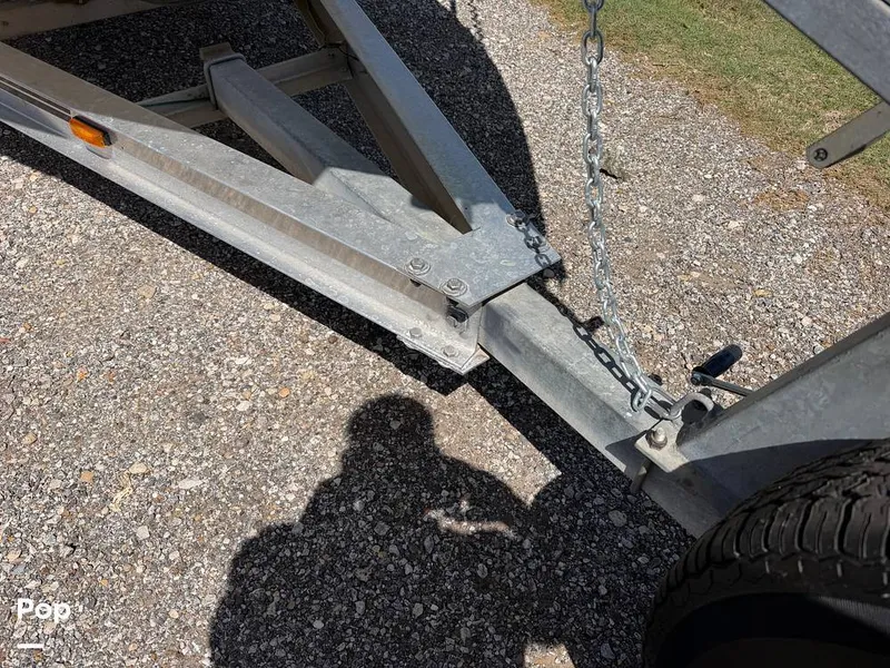 Slide: The Image of Triton 220 LTS 2005 - 16294332