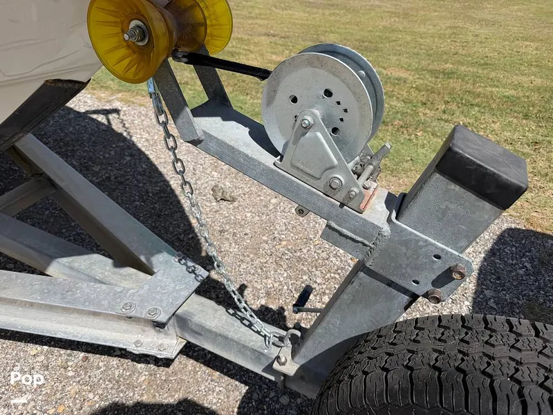 Slide: The Image of Triton 220 LTS 2005 - 16294333