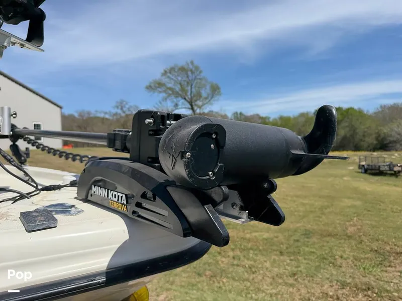 Slide: The Image of Triton 220 LTS 2005 - 16294334