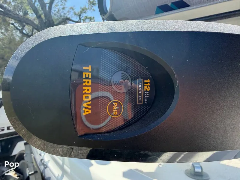 Slide: The Image of Triton 220 LTS 2005 - 16294381