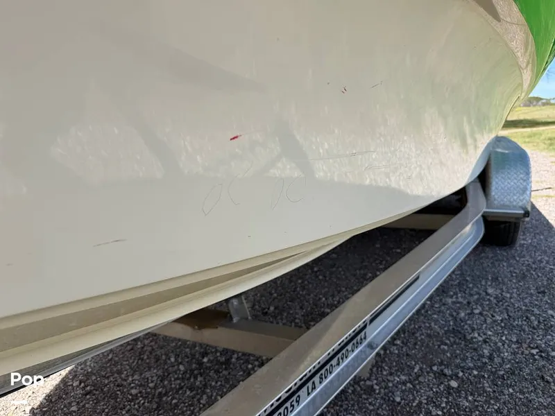 Slide: The Image of Triton 220 LTS 2005 - 16294393